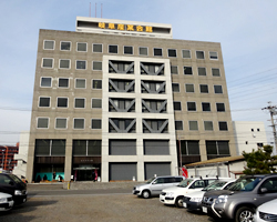 岐阜産業会館 正面 全景